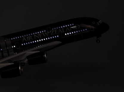 46CM AIR NEW ZEALAND AIRBUS A380 Airplane Led Sound-controlled Light Resin Model