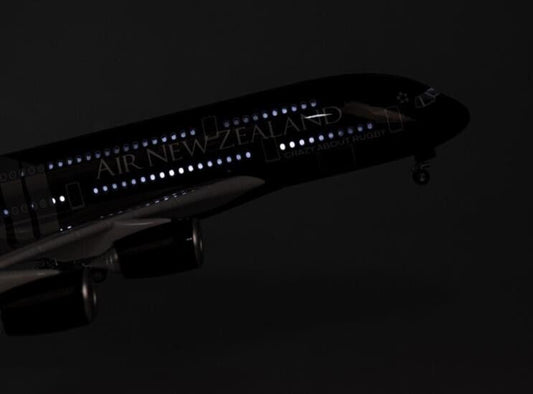 46CM AIR NEW ZEALAND AIRBUS A380 Airplane Led Sound-controlled Light Resin Model
