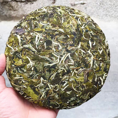 Fuding High Mountain Wild White Tea Peony King 300g/pc White Tea Cake