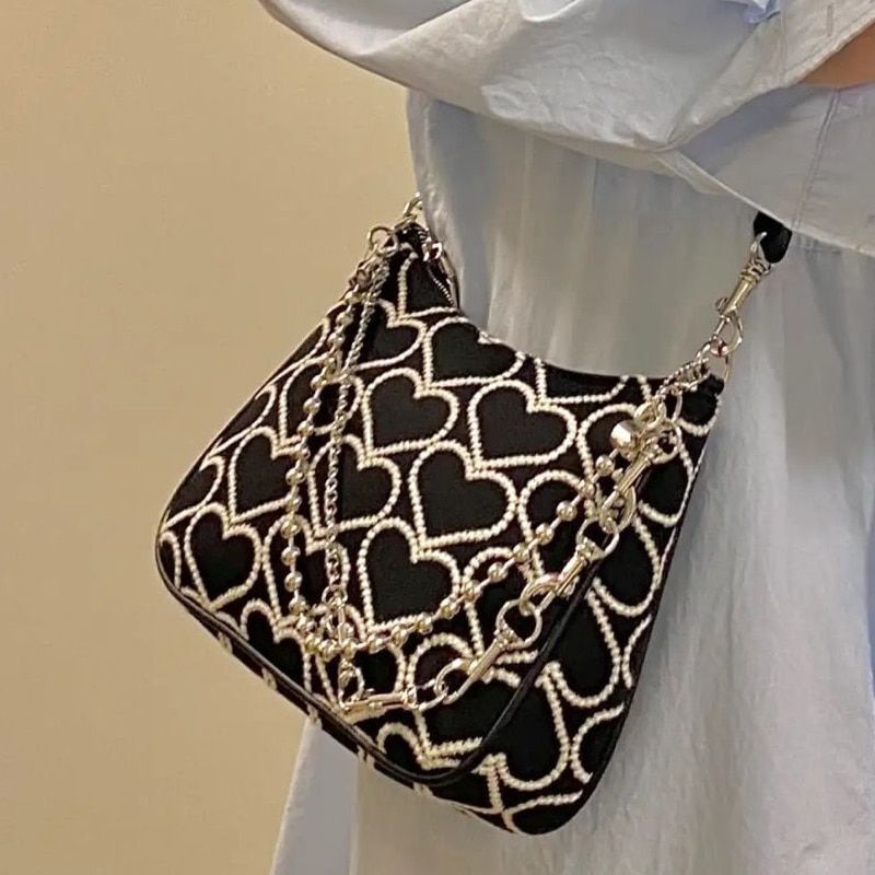 Fashion Handbags Heart Shape Embroidered Shoulder Bag Gothic Tote Canvas Bag 1PC