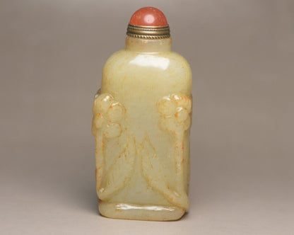 China Natural Hetian Jade Carved Nice Flower Statue Snuff Bottle Collections Art