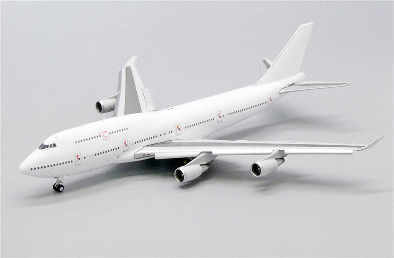 JC Wings Blank Plane For Boeing B747-400 GE Engine Flaps Down 1/400 plane Model