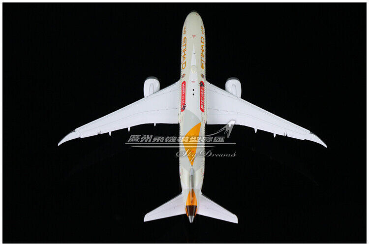 1:400 JC Wings ETIHAD AIRWAYS B787-9 Passenger Airplane Flap Down Diecast Model