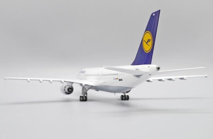 1:200 JC Wings Lufthansa AIRBUS A300-600R Passenger Airplane Diecast Plane Model