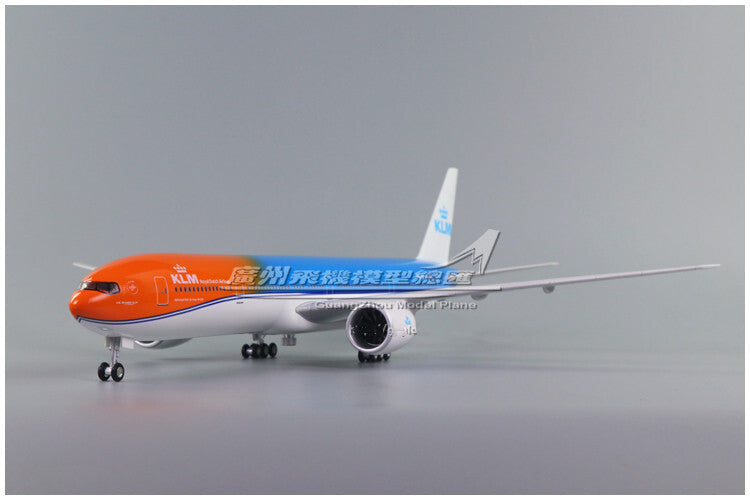 1:157 47CM KLM BOEING 777-300ER Plane Airplane Landing Gear Resin Aircraft Model