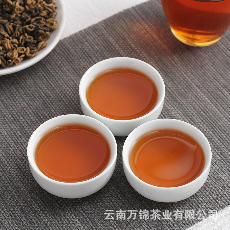 500g Yunnan Fengqing Early Spring Yunnan Black Tea Honey Fragrance Red Conch