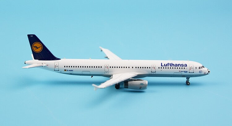 HYJLwings Lufthansa Airlines For Airbus A321 D-AISC Football Nose 1/400 plane