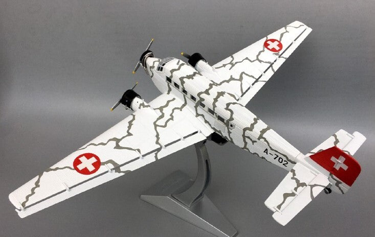 CORGI JUNKERS JU-52 JU 52/3 TARNMUSTER A-702 1/72 diecast plane model aircraft