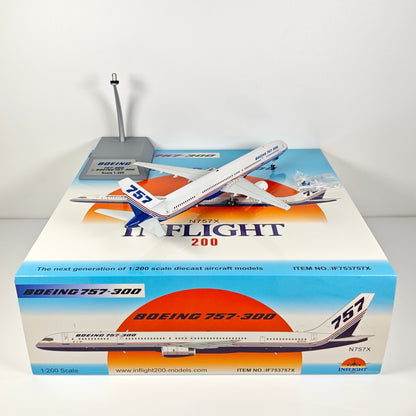 1:200 InFlight Boeing 757-300 N757X Passenger Airplane Diecast Plane Model