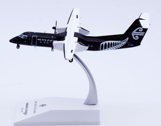 1:200 JC Wings AIR NEW ZWALAND BOMBARDIER 8Q300 Airplane Diecast Aircraft Model