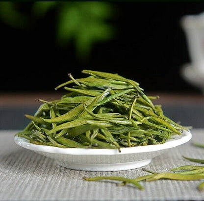 Zhu Ye Qing tea,Sichuan Emei Shan Green,Bamboo Loose Leaf Cyan Bud Grüner tee