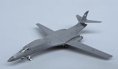 1:400 GeminiJets USAF Rockwell B-1B Lancer Aircraft Diecast Airplane Model