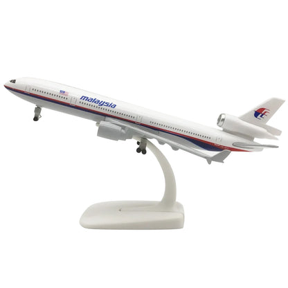 1:400 Malaysia MD11 MD-11 Airplane Alloy Model Souvenir Static Display Gift I