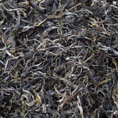 Handmade Spring JingMai Ancient Pu'er Tree Tea Raw Pu'er Uncooked Pu'er-