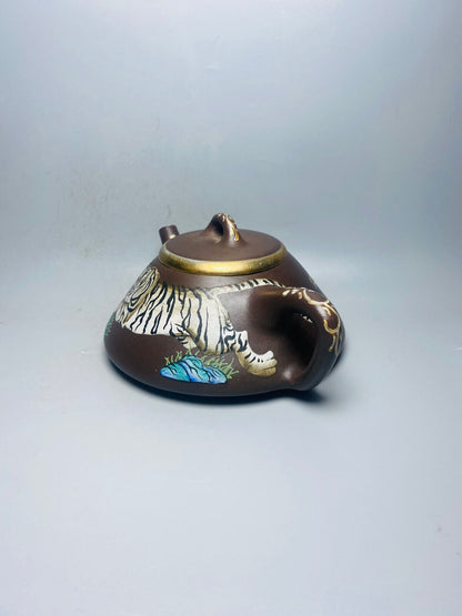 Chinese Yixing Zisha Clay Handmade Exquisite Teapot(子冶石瓢 底款：金鼎商标)