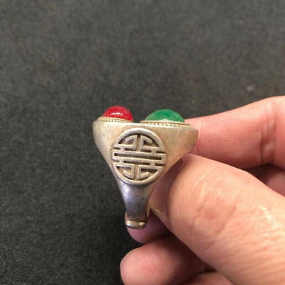 Chinese old Tibet Silver carving Bat pattern Red green jade Ring
