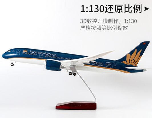1:130 43CM Vietnam Airlines BOEING 787 Passenger Plane Landing Gear Resin Model