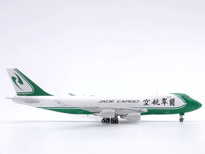 1/400　Jade Airlines Boeing B747-400ERF B-2422 Aircraft Model