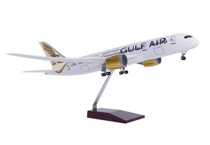 1:130 43CM GULF AIR BOEING 787 Passenger Plane Landing Gear Resin Aircraft Model
