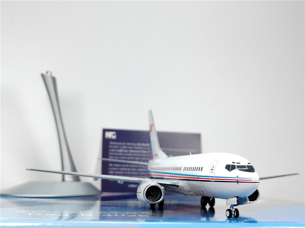 1:200 NG Model People's Liberation Army Air Force B737-700 Plane Diecast Model