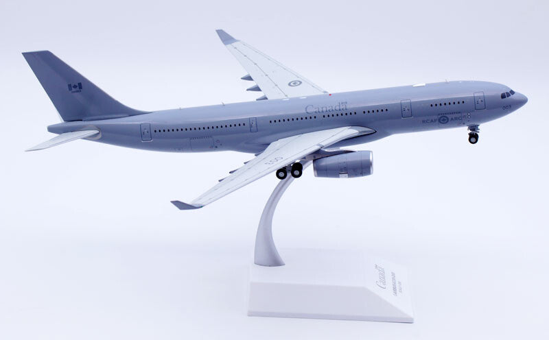1:200 JC Wings Canada AIRBUS A330-200 Passenger Airplane Diecast Aircraft Model