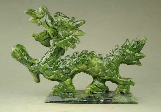 Exquisite Natural Jade Handmade Hand-carved Dragon Statues
