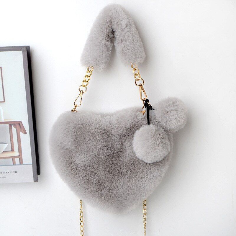 Faux Fur Winter Handbag Heart Shape Shoulder Bag Clutch Purse Chain Velvet Pouch