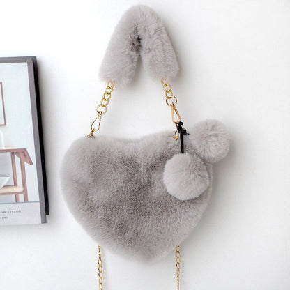 Faux Fur Winter Handbag Heart Shape Shoulder Bag Clutch Purse Chain Velvet Pouch