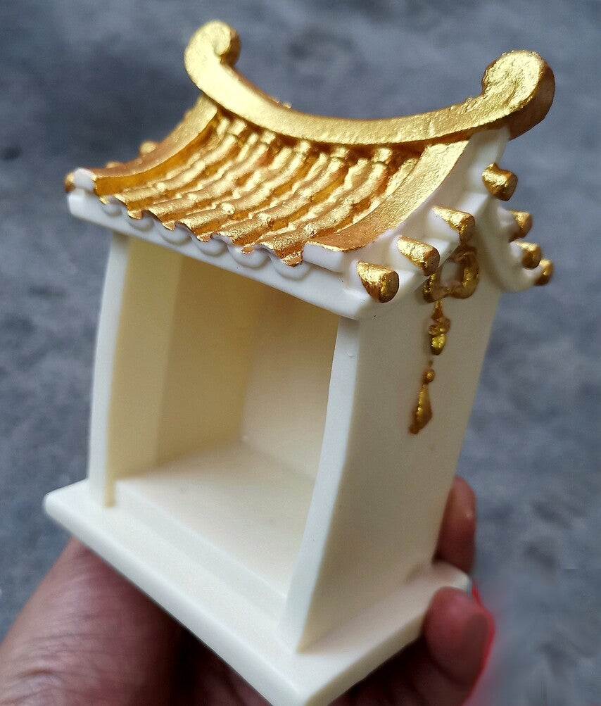 Small Chinese Buddha Altar Butsudan Shrine Foil Shining Temple God Zen House