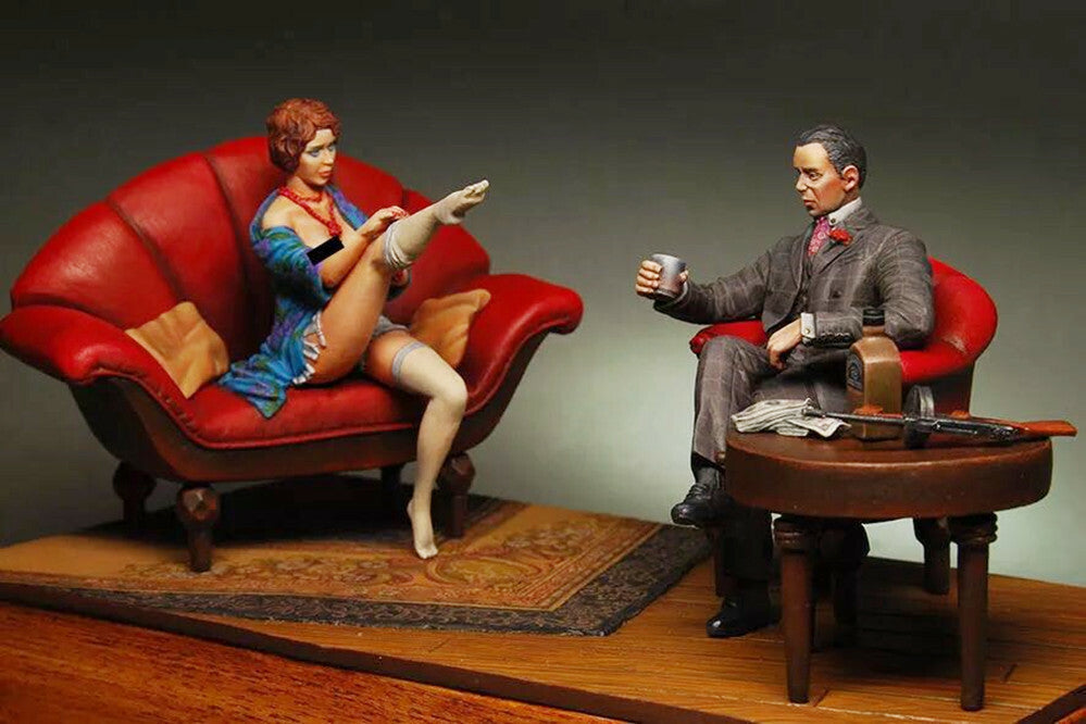 1/24 Resin Figure model Casual men and women Unassembled Unpainted