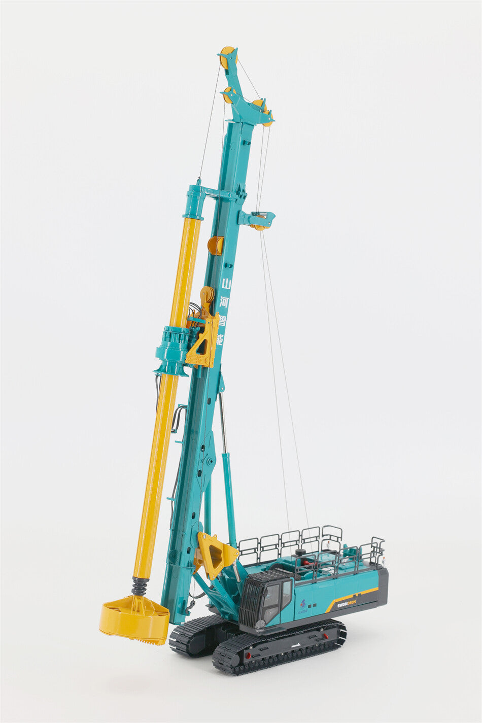 1:40 SUNWARD SWDM360H Multi-functional Rotary Drilling Rig Machine Diecast Model