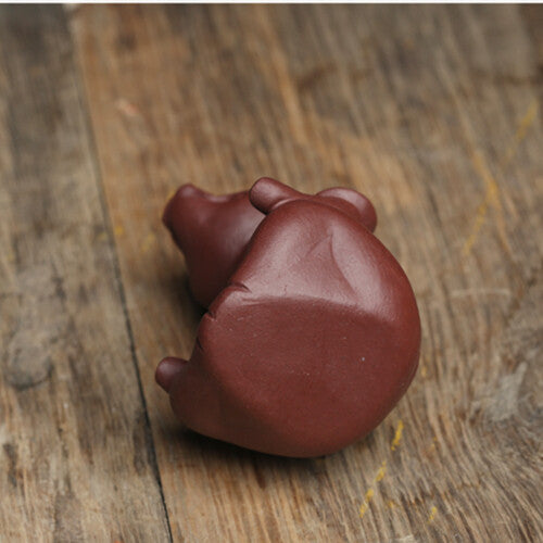 Chinese Creative Tea Pet Pig Statue Good Luck Bring Zisha Purple Clay Tea Play
