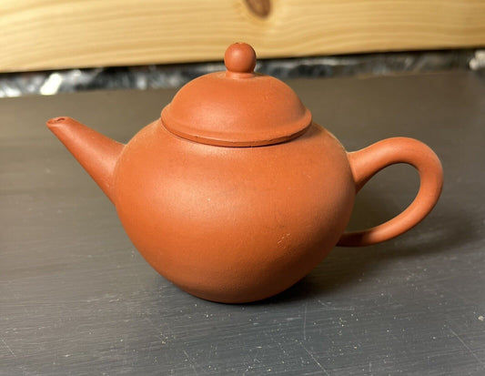 Vintage Chinese Yixing Red Clay Teapot Zisha