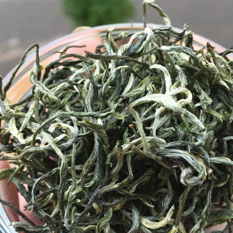 Organic Early Spring Snow Mountain Maofeng Wild Yinjian Yunnan Green Tea -