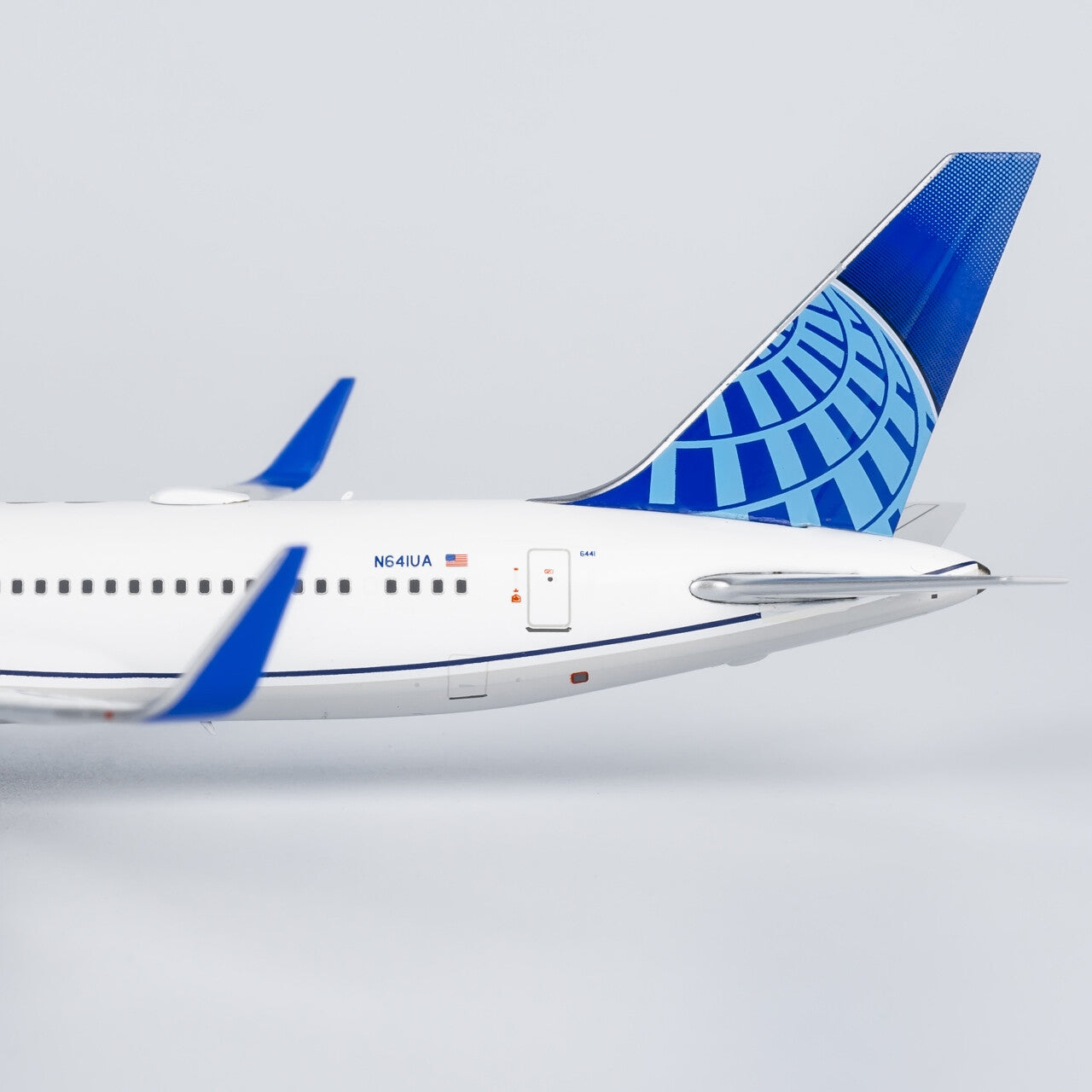 1:400 NGmodels United Airlines Boeing 767-300ER Passenger Airplane Diecast Model