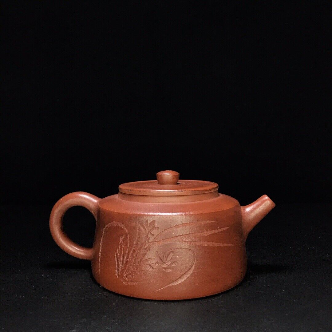 Chinese Yixing Zisha Clay Handmade Exquisite Teapot （德钟 底款：顾景舟）