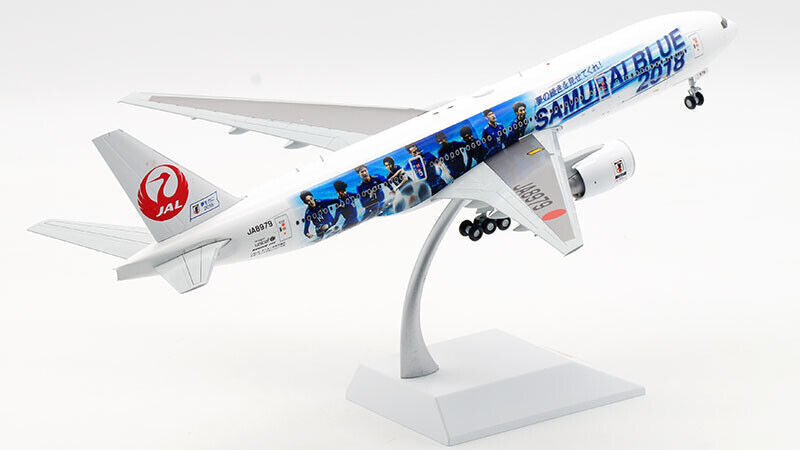 1:200 32CM JC Wings JAL JAPAN AIRLINES B777-200 Passenger Airplane Diecast Model