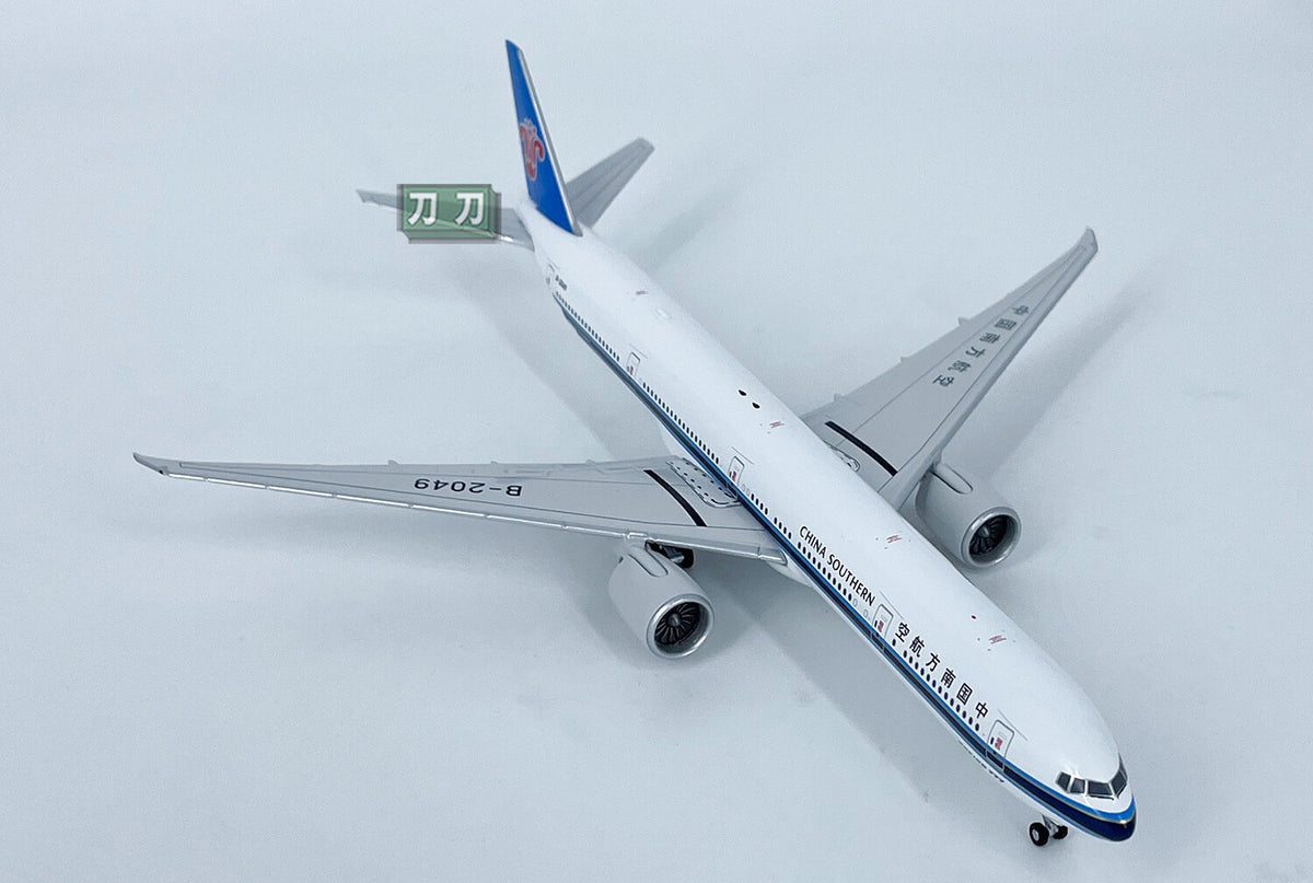 1:400 JET CHINA SOUTHERN B777-300ER B-2049 Passenger Airplane Diecast Model
