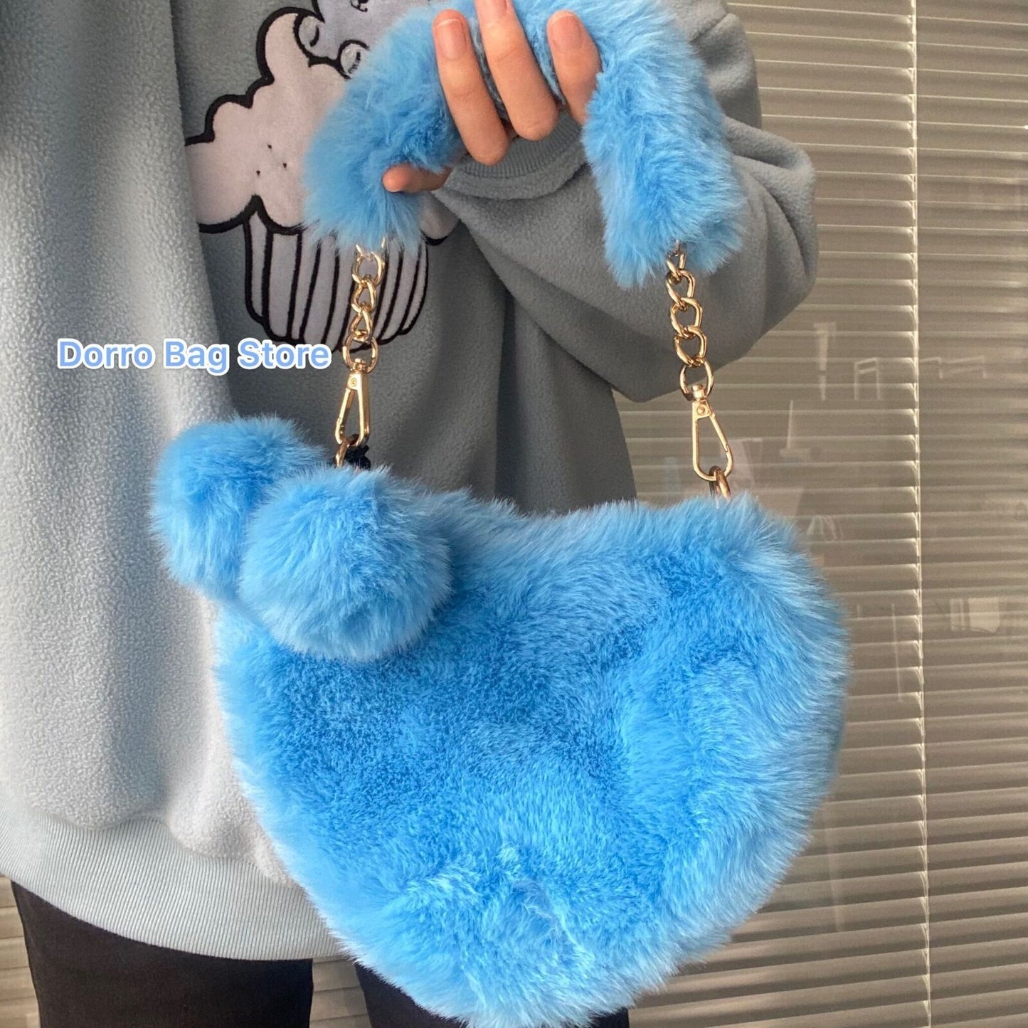 Faux Fur Winter Women Handbag Cute Heart Shaped Shoulder Bag Purse Messenger Bag