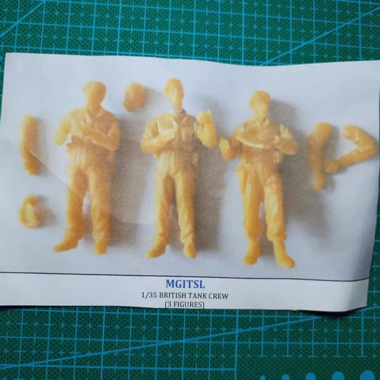1/35 resin figure model Kit Three British soldiers Unassembled Unpainted