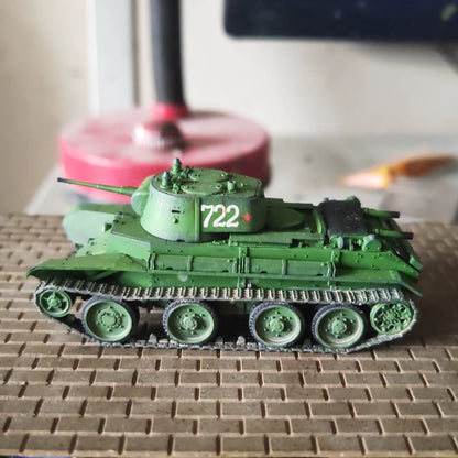 Homemade 1/72 Soviet BT-7 Light Cavalry Tank Painted Finished Model Ornaments