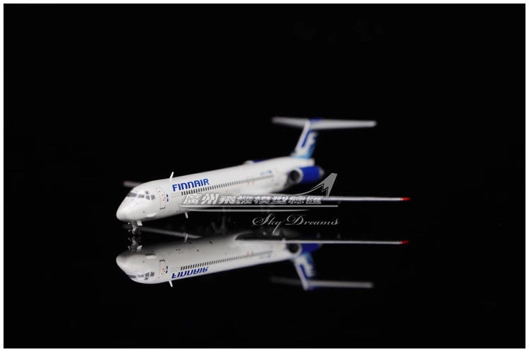 1:400 JC Wings FINNAIR McDonnell Douglas MD-83 Passenger Airplane Diecast Model