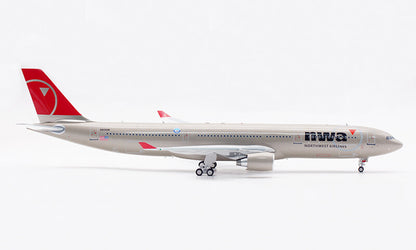 1:200 32CM B-Models NWA AIRBUS A330-300 Passenger Plane Diecast Aircraft Model