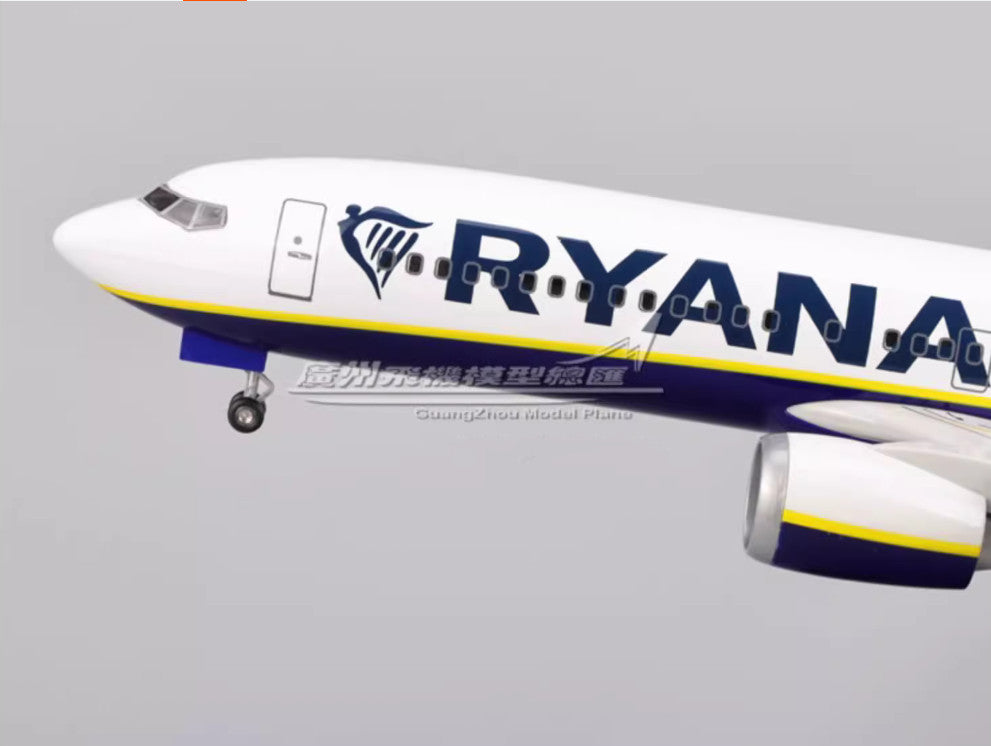 47CM 1:80 RIANAIR BOEING 737 MAX8 Passenger Airplane Landing gears Resin Model