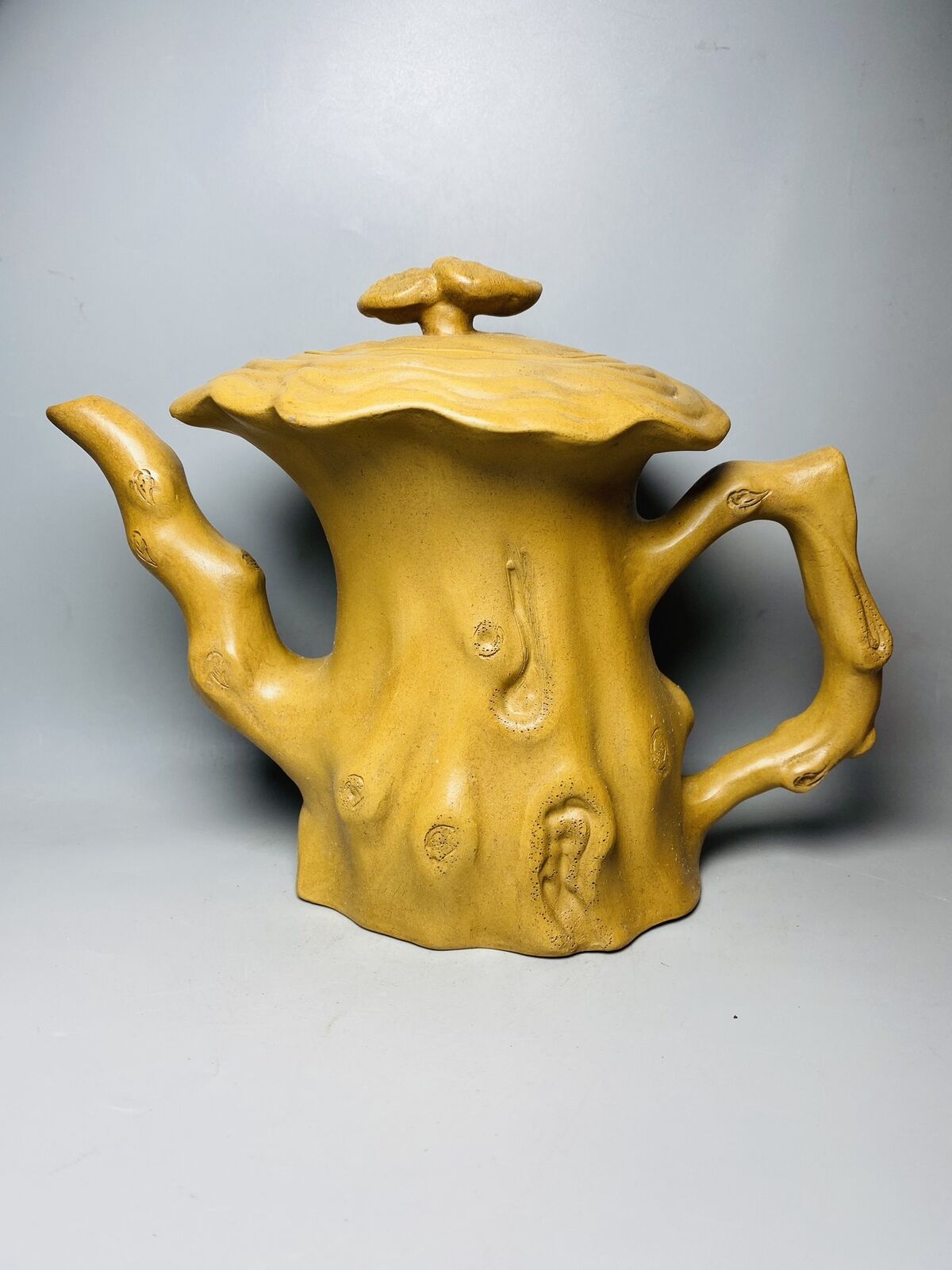 Vintage Chinese Yixing Purple Clay Teapot Zisha Ceremony Carving Collectible Art