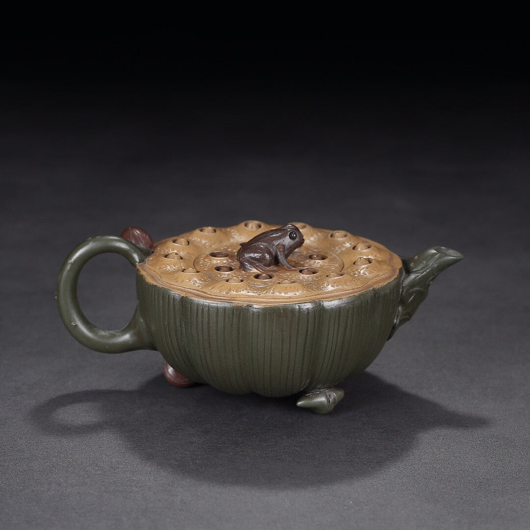 Chinese Zisha Purple Clay Teapot Handmade Frog Lotus Tea Pot Exquisite
