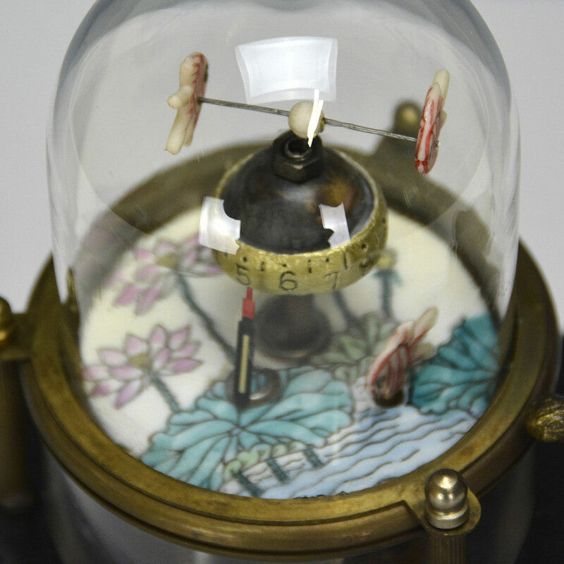 Cat Catching Fish Clock Table Clock Retro Craft Lucky Feng Shui Ornaments