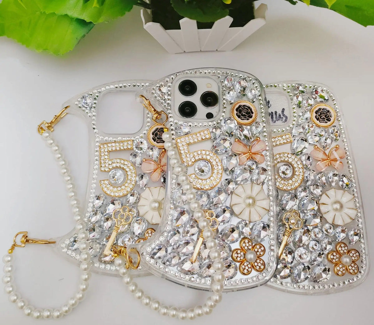 Diamonds Inlaid Flower Suitable for iPhone 17 ProMax/16/15/14 Mobile Phone Case