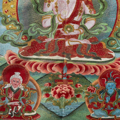 Ancient Tangka Embroidery Guanyin Bodhisattva in Tibet, China 60*90CM（观音菩萨208#）