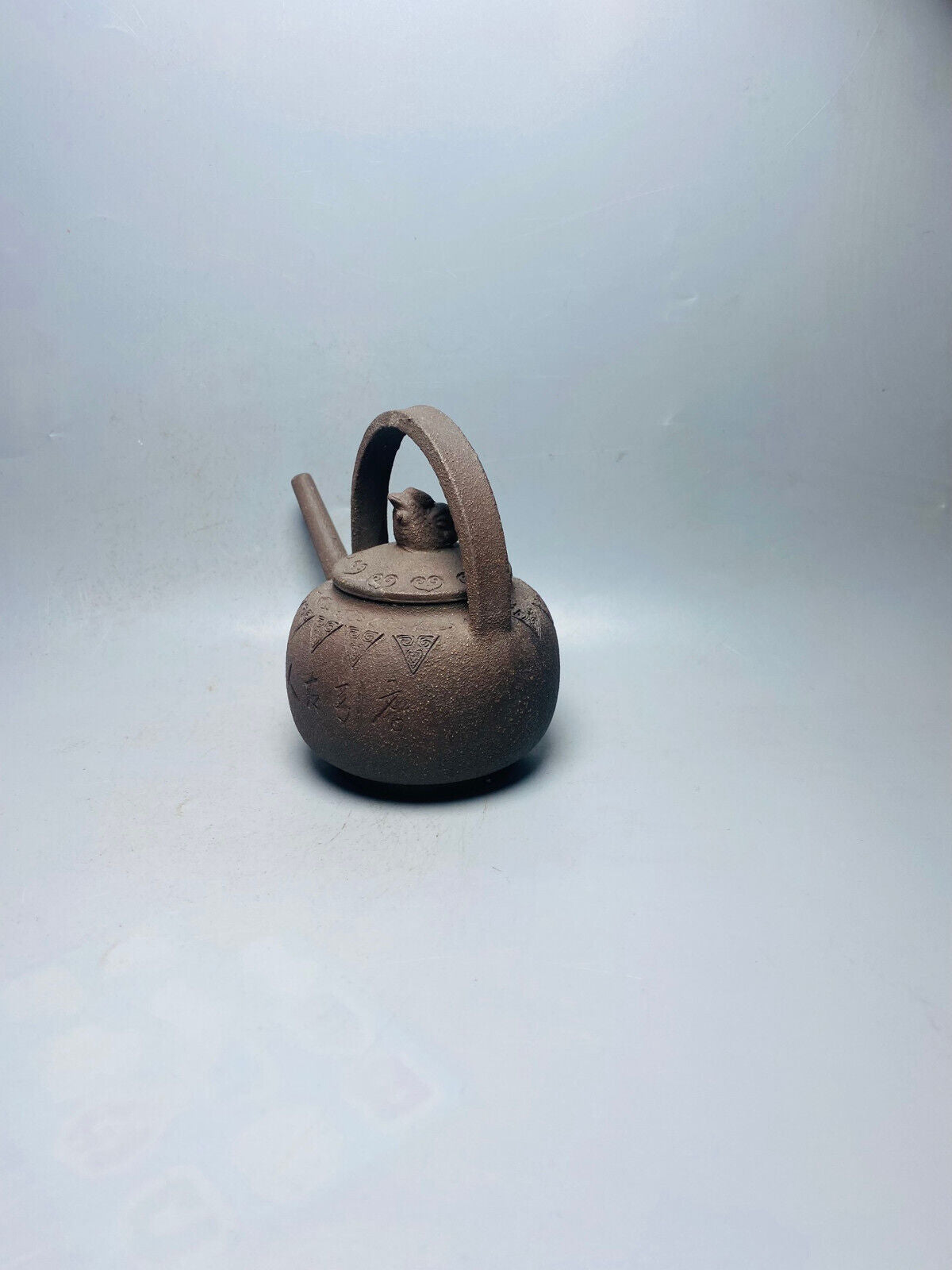 Chinese Yixing Zisha Clay Handmade Exquisite Teapot(提梁长嘴 底款：孟臣)